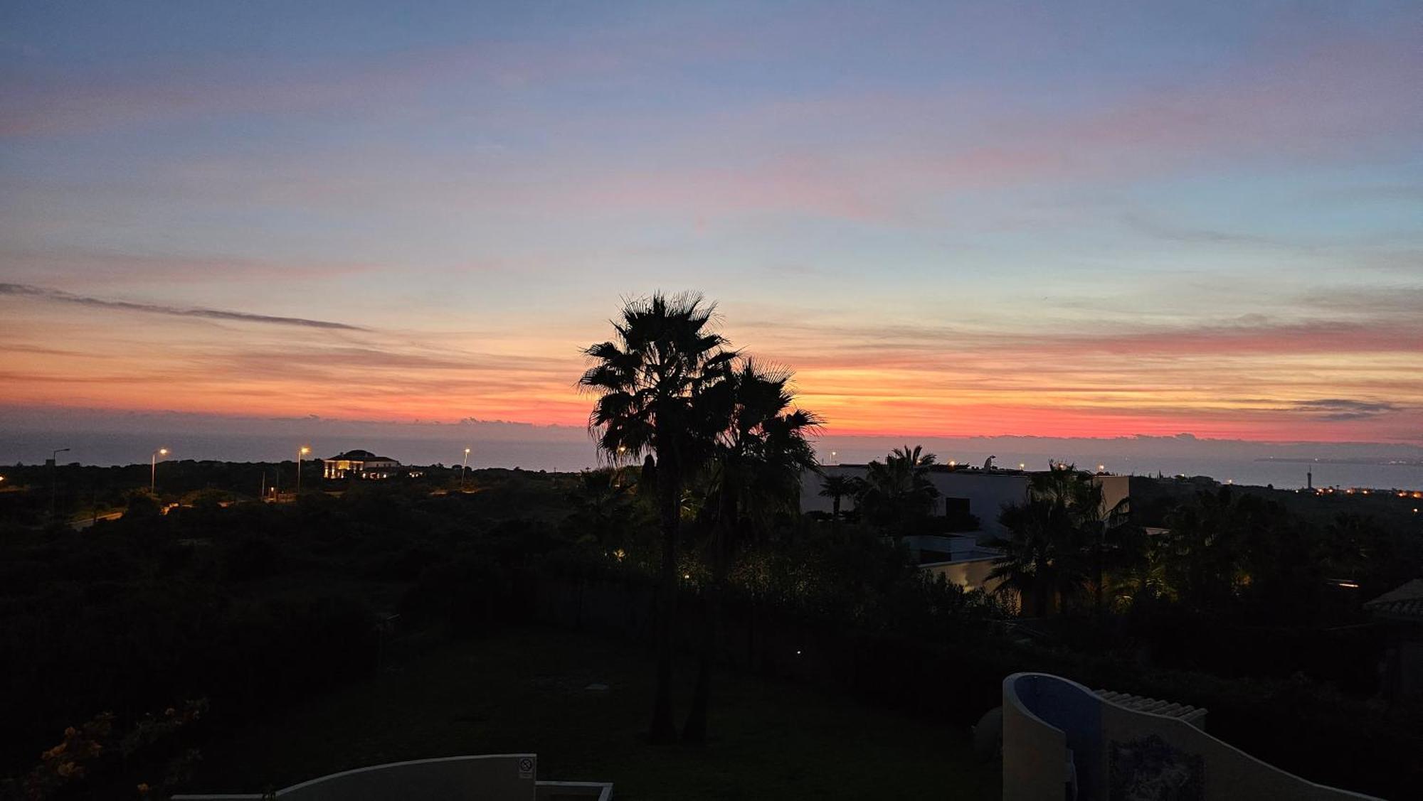 Villa With Beautiful See Views & Spacious Garden Ferragudo  Eksteriør billede